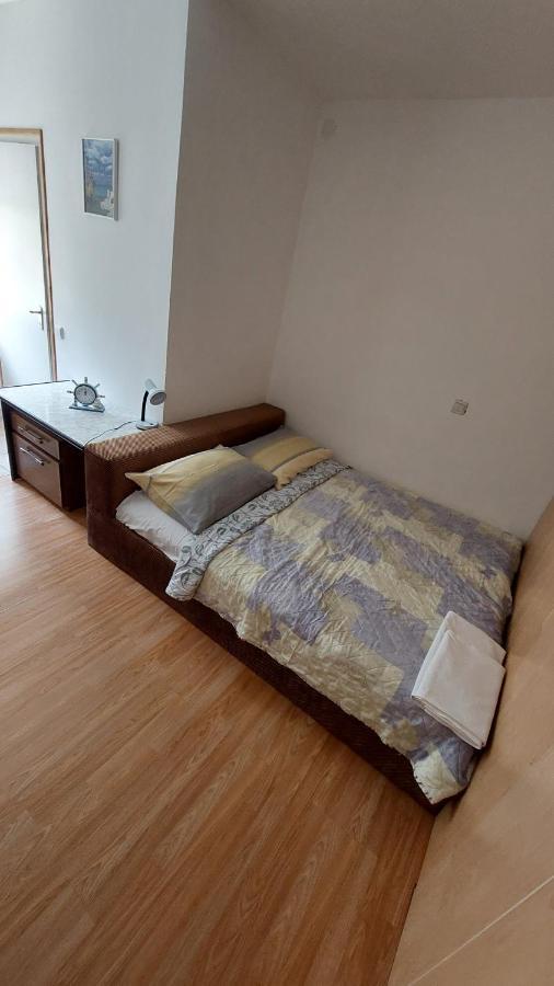 Apartments Luna Stan Trigraci Екстер'єр фото
